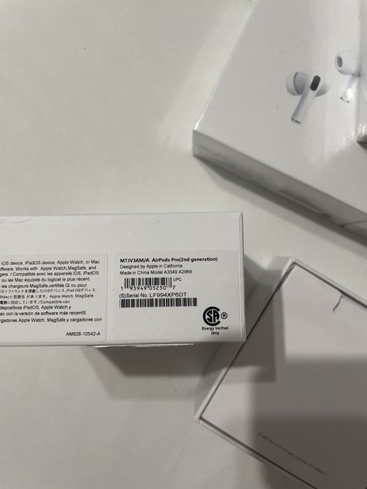 Apple AirPods Pro  (2nd generation)