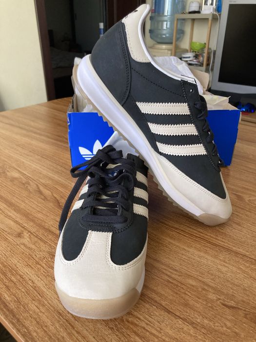 Мъжки оригинални маратонки Adidas SL 72 RS