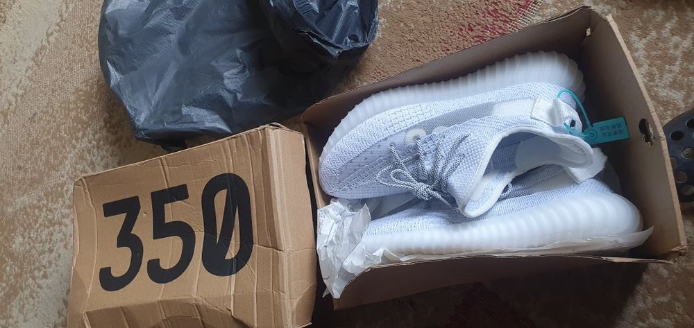 Кроссовки Yeezy 350