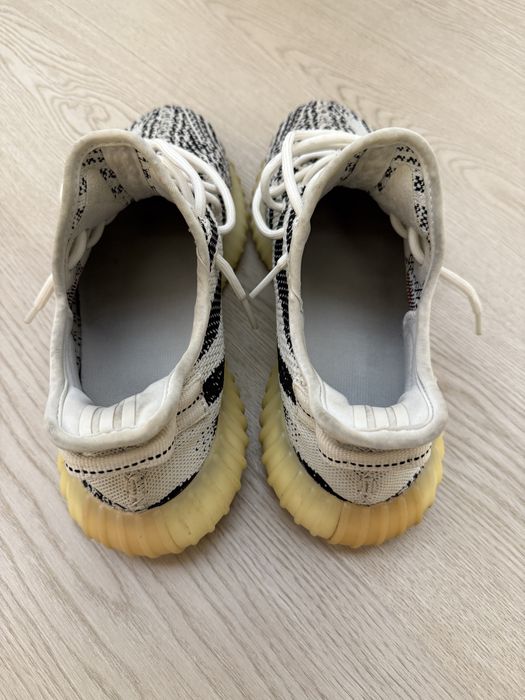 Adidas Yeezy 350 Zebra
