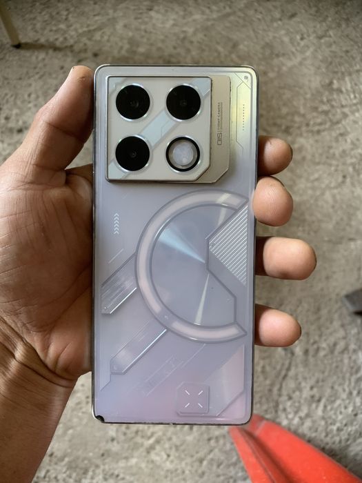 Infiniks GT 20 PRO 12/256