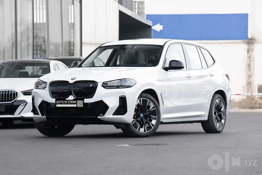 BMW IX3 M sport 2024/2025