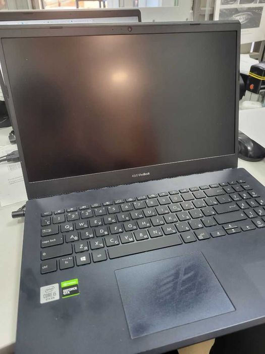 ноутбук Asus Intel Core i5-10 поколение