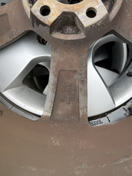 1бр Джанта 19'' с драскотини пукнато Rotor Audi 5х112 8,5j et35 брой