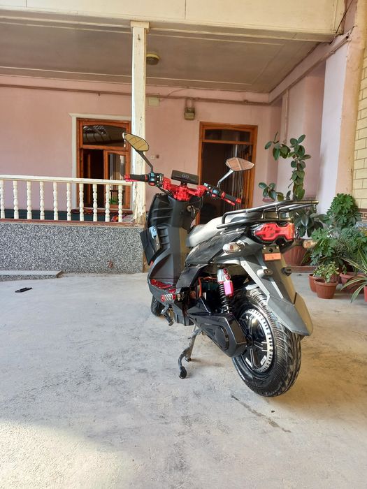 Skutr kafolati bilan