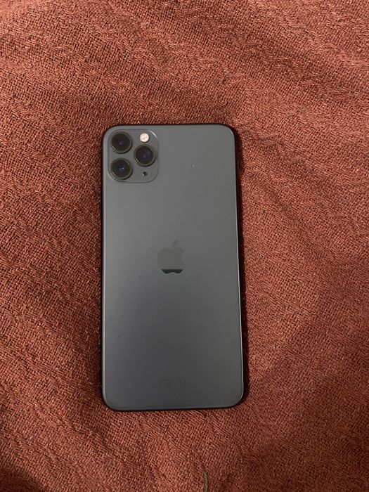 Айфон 11про мах