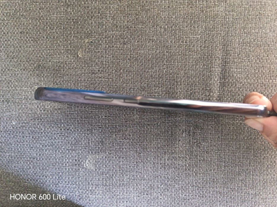 Vând Samsung s 22 plus in stare perfecta ,ridicare personala nu trimit prin curier