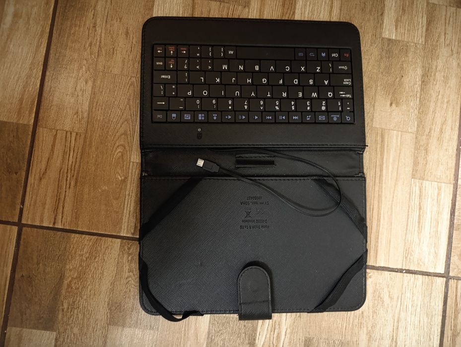 Tabletă Huawei media pad T3 cu accesorii