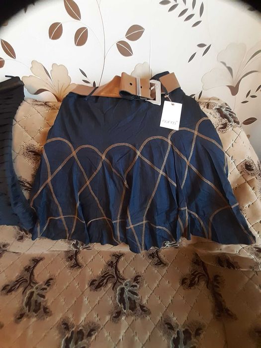 Продаю новые Юбки-2500