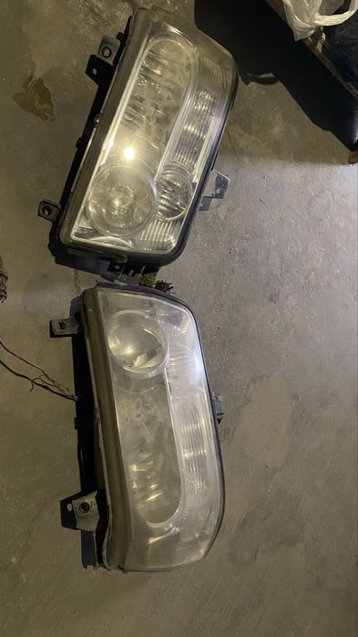 Фара Infinity qx56 кузов JA60