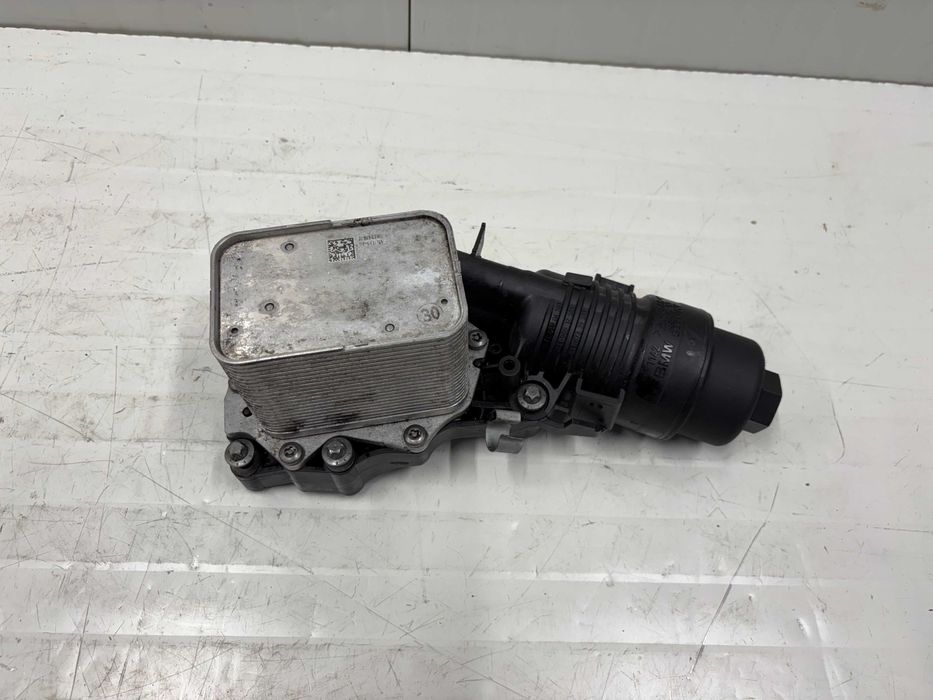 Маслен Охладител за БМВ Б47D Ф48 Ф39 Ф40 Ф45 BMW B47D F48 F39 F40 F45