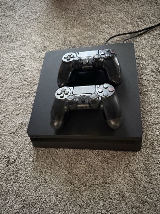 Vand ps4 cu toate jocurile din imagine +gta5