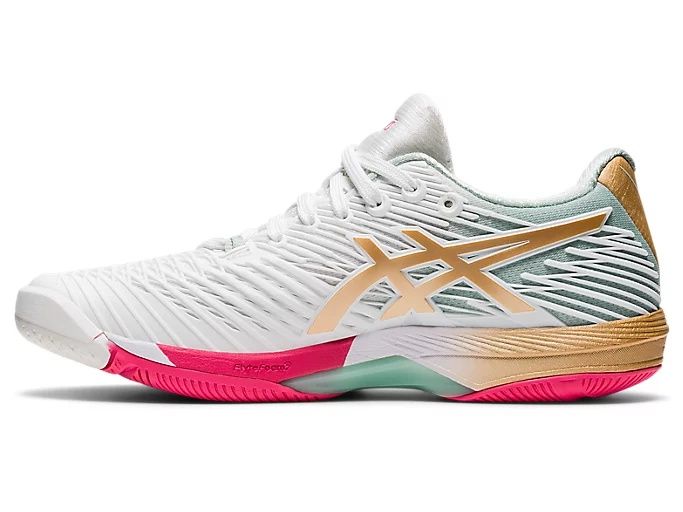 Женские кроссовки для тенниса