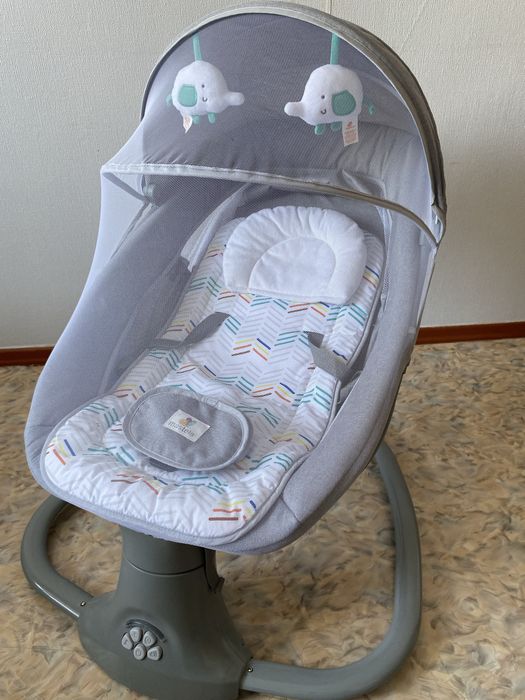 Продам детскую качалку