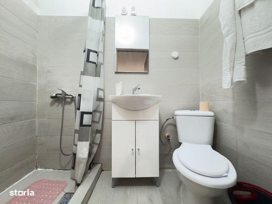 Apartament cu 2 camere langa kaufland - Nicu Enea - de vanzare