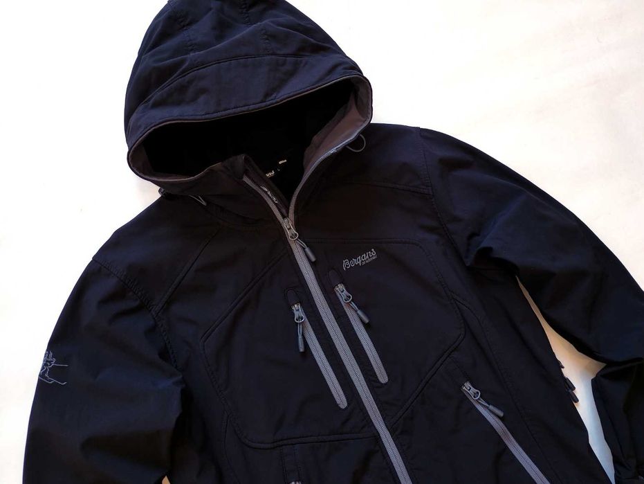 Bergans Stranda Jacket - M/L - softshell, windstopper, яке