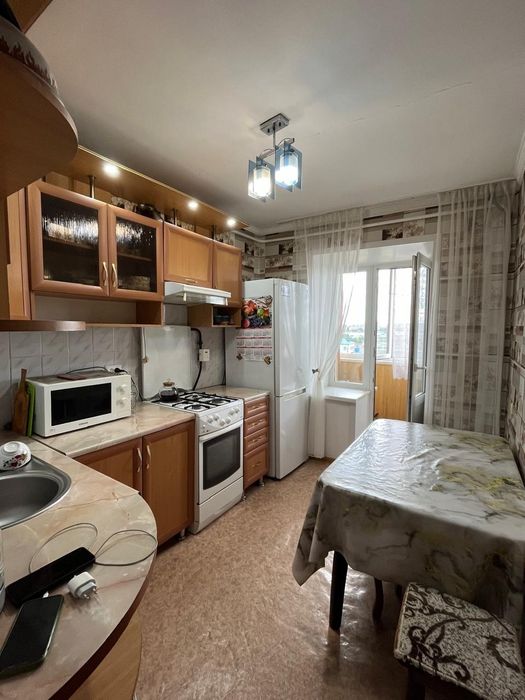 Продаётся 3 комнатная квартира