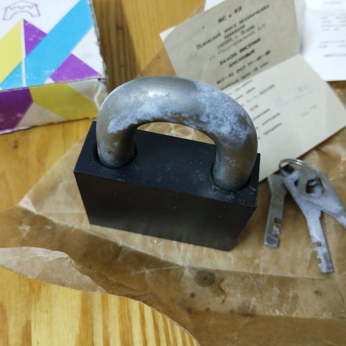 Замки, новые СССР.