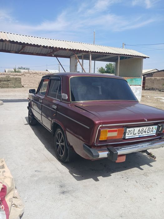 Lada Vaz 2106 sotiladi