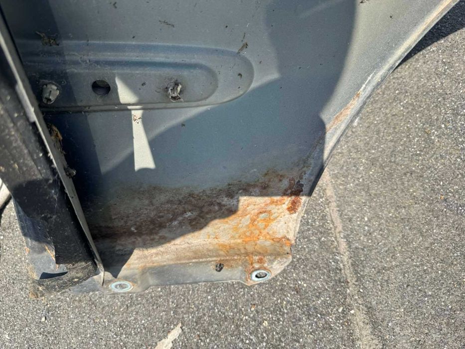 Преден ляв калник за Mercedes Clk W209