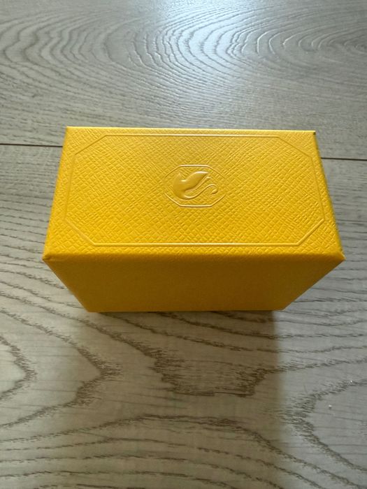 Гривна SWAROVSKI Gold Tone Plated