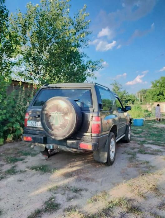 Продам Опель фронтера