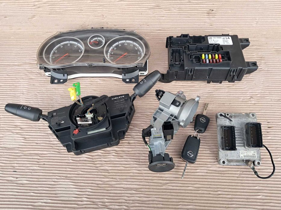 Opel Corsa D, kit pornire complet, cu ECU, motorizare 1,2