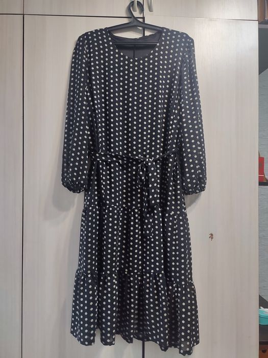 Платья взрослые женское и детское