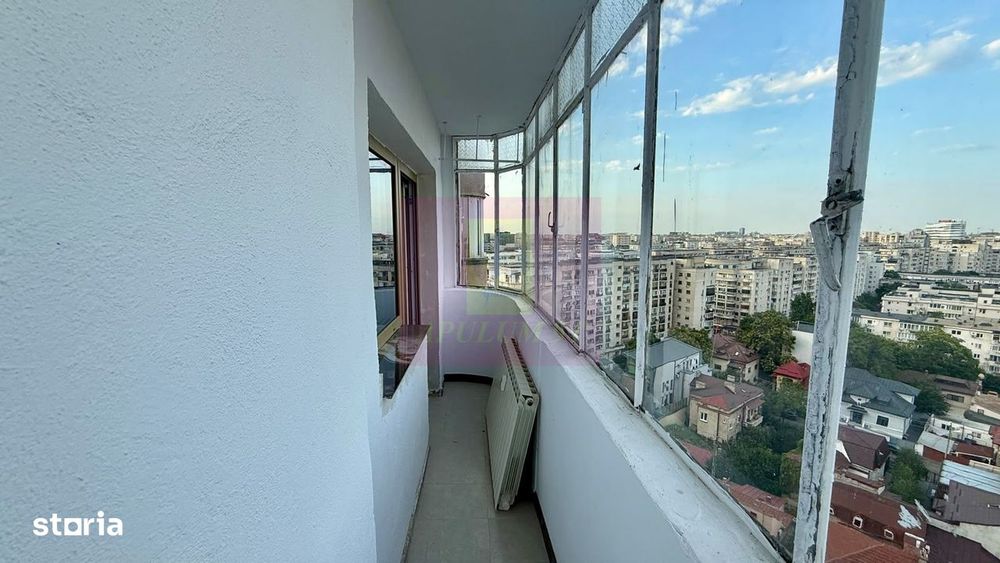 Garsoniera Piata Alba Iulia.