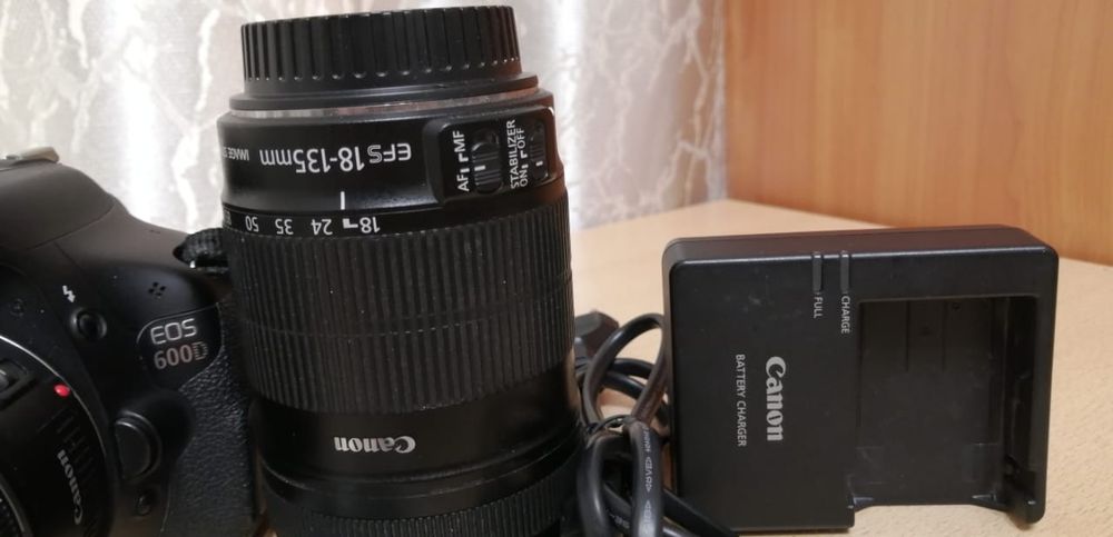 Продам Canon EOS 600D