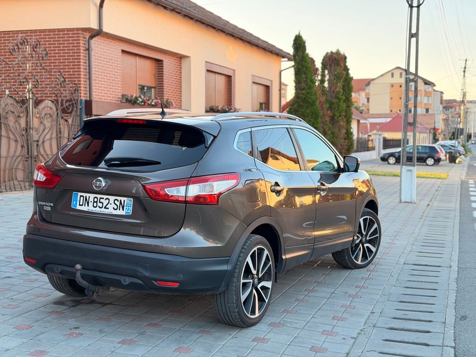 Nissan qashqai 1.6dci full full nu-i lipsește nici o dotare