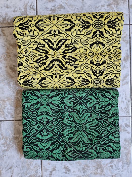 Килимчета за под и стена с размери 110/70 см. Чисто нови! Автентични!