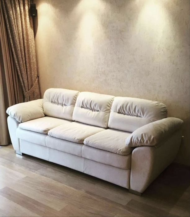 Перетяжка ремонт и реставрация мягкой мебели