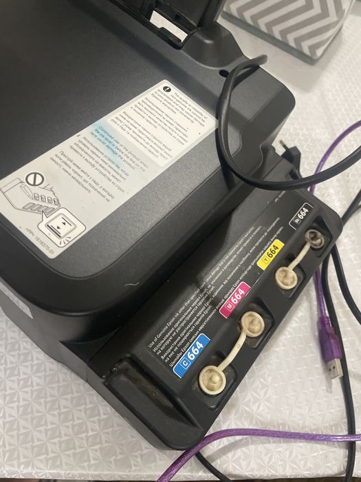 Рабочий бу цветной принтер epson l 121