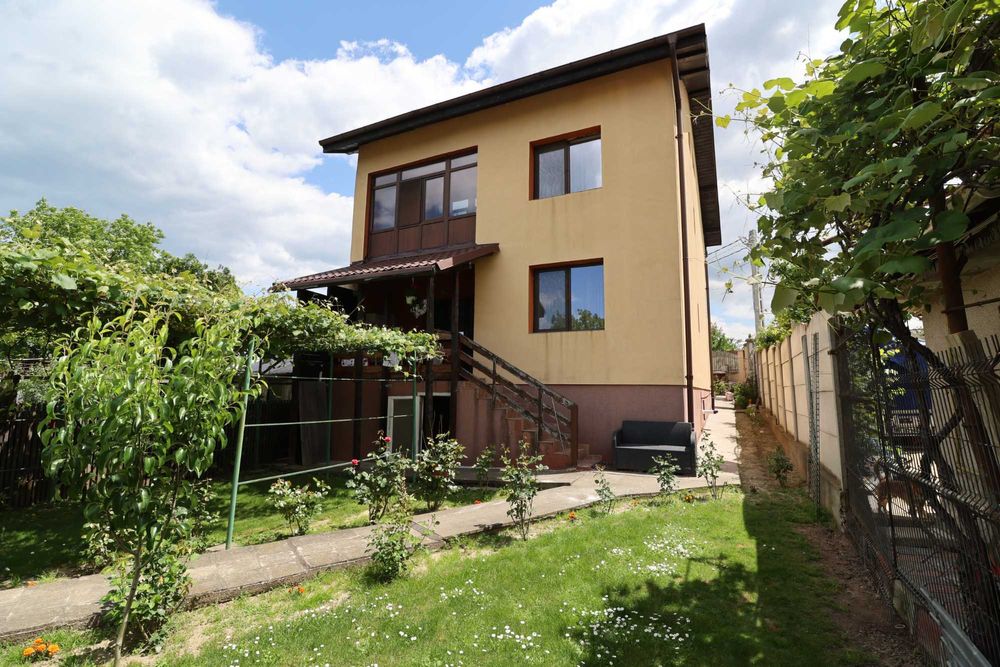 Casa de vanzare 4 dormitoare, Sp+P+1E, Auchan Bascov Pitesti