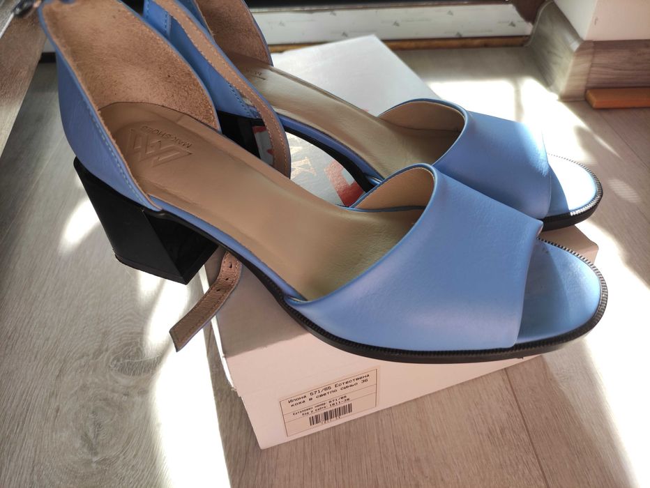 Дамски сандали на "Мак"