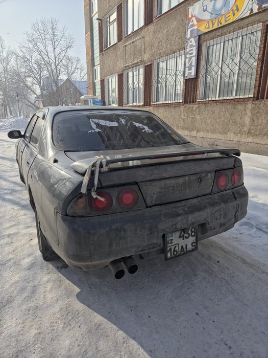 Продам нисан Скайлайн р33