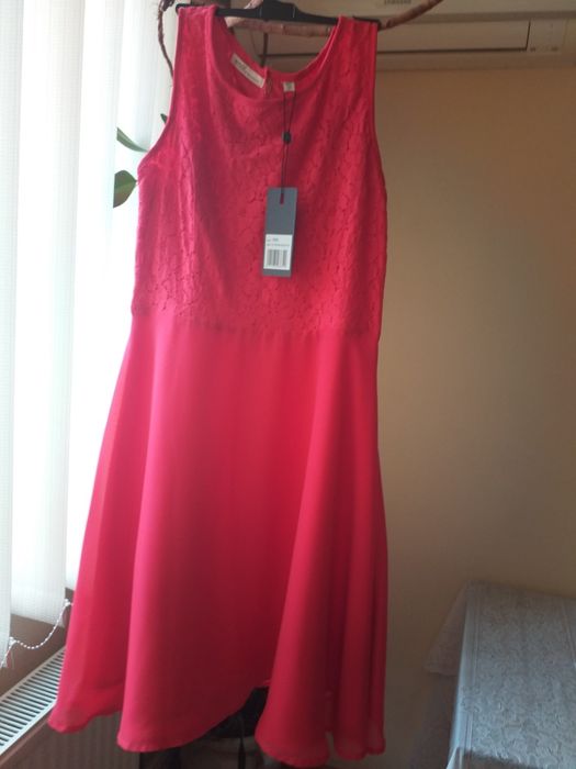 Rochita noua E-moi voal si dantela 14ani (masura 164)