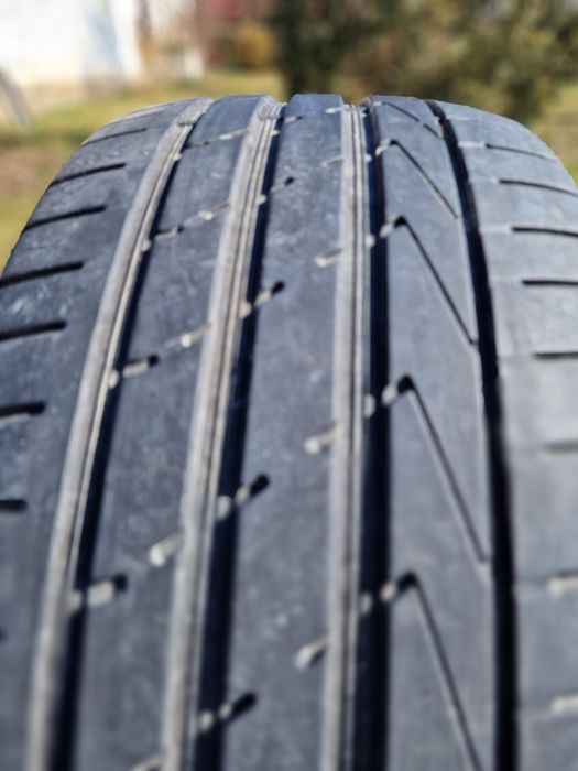 Anvelope Hankook 245 40 r18