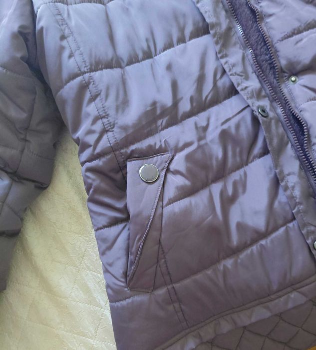 Дамско зимно яке с качулка