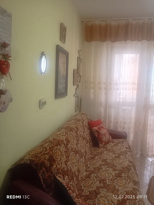 Proprietar închiriez apartament două camere decomandate