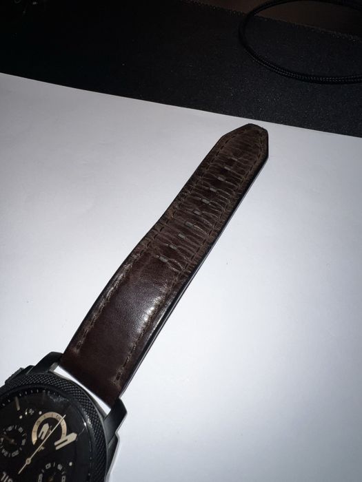 Ceas Fossil din piele