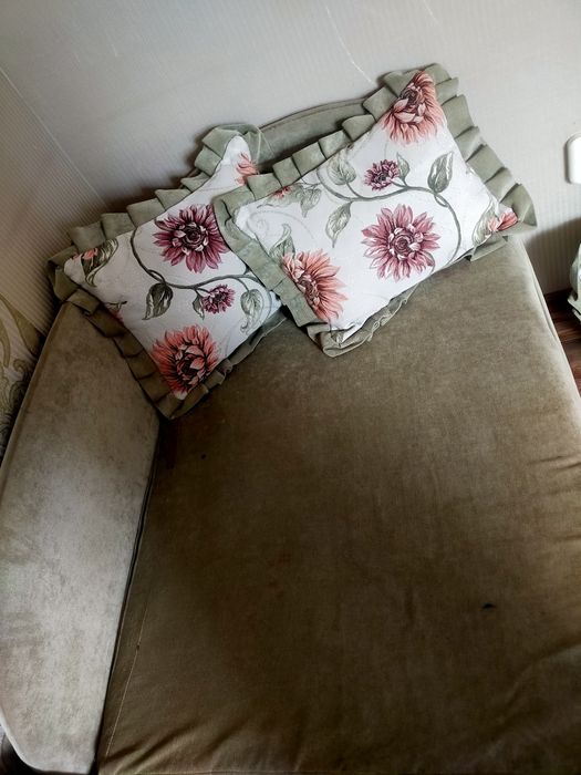 Продам детские диваны