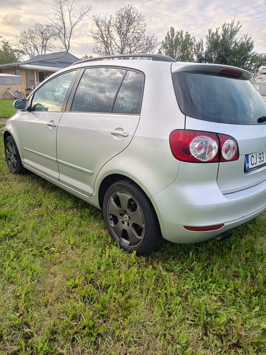 VOLKSWAGEN Golf Plus 2010 — imagine 3