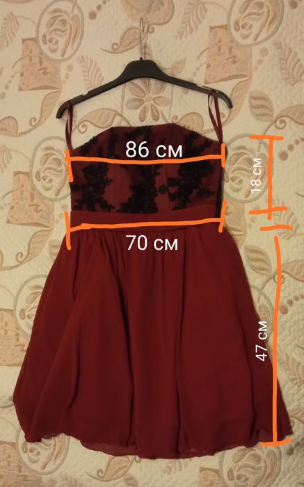 Рокля цвят бордо