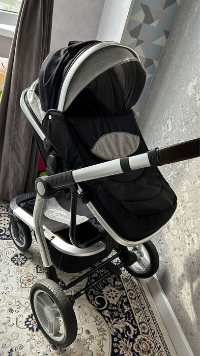 Детская коляска 3в1