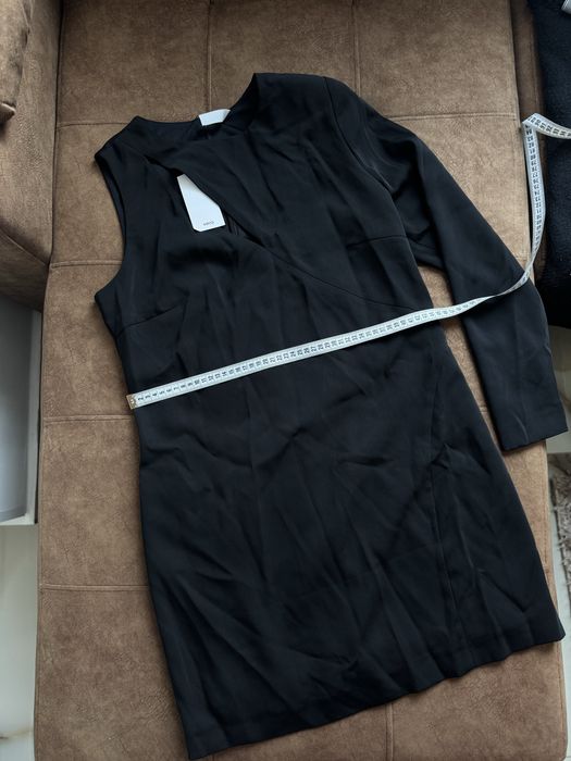 Чисто нова ролкя на Mango