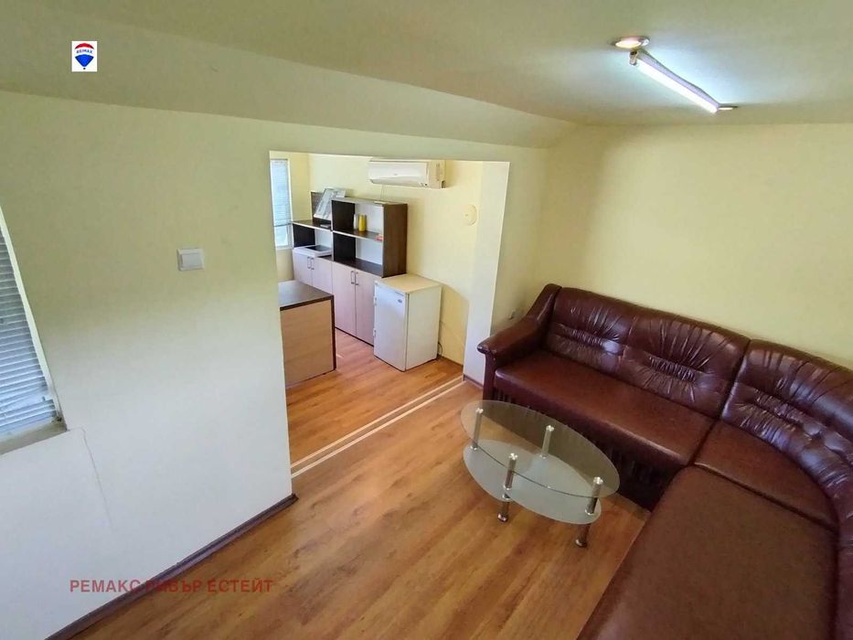 Дава се под наем Парцел в Русе, в.з. Русофили - 1000 кв.м за 510 € - Снимка #9