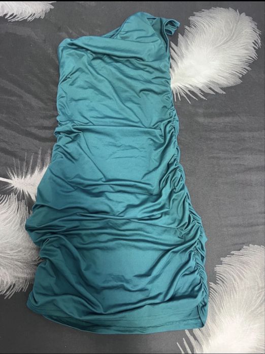 Rochie elastica
