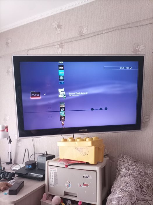 Телевизор Самсунг
